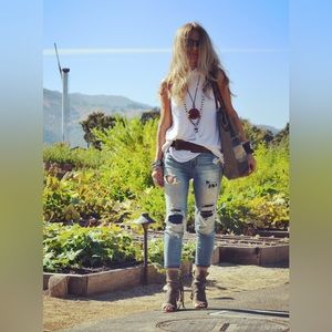 Free people tan suede shoes . Six 8-38 tts. Very comfy wore a few times.